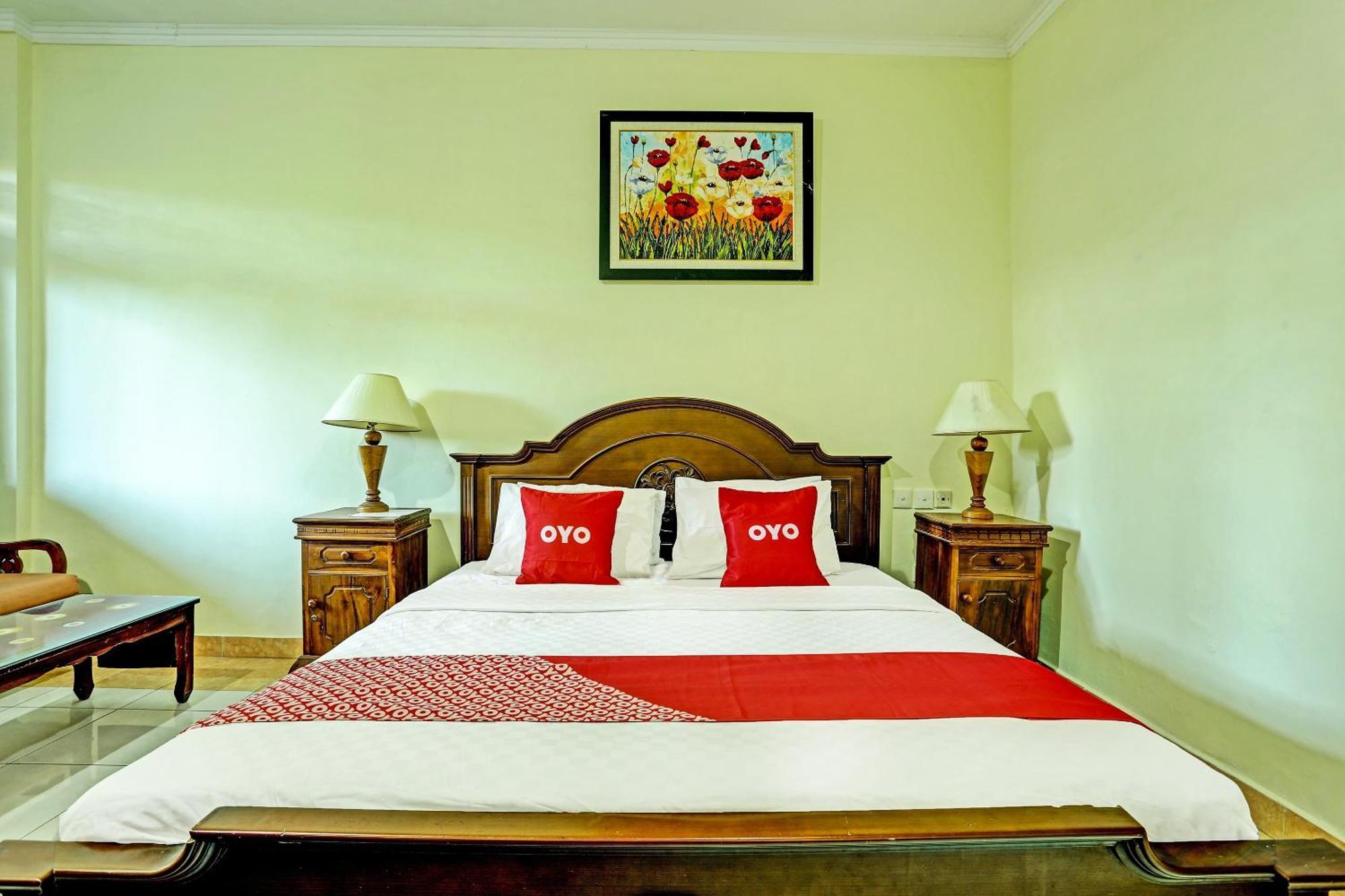 Hotel Oyo Collection O 91125 Puri Dewa Bharata à Jimbaran Extérieur photo